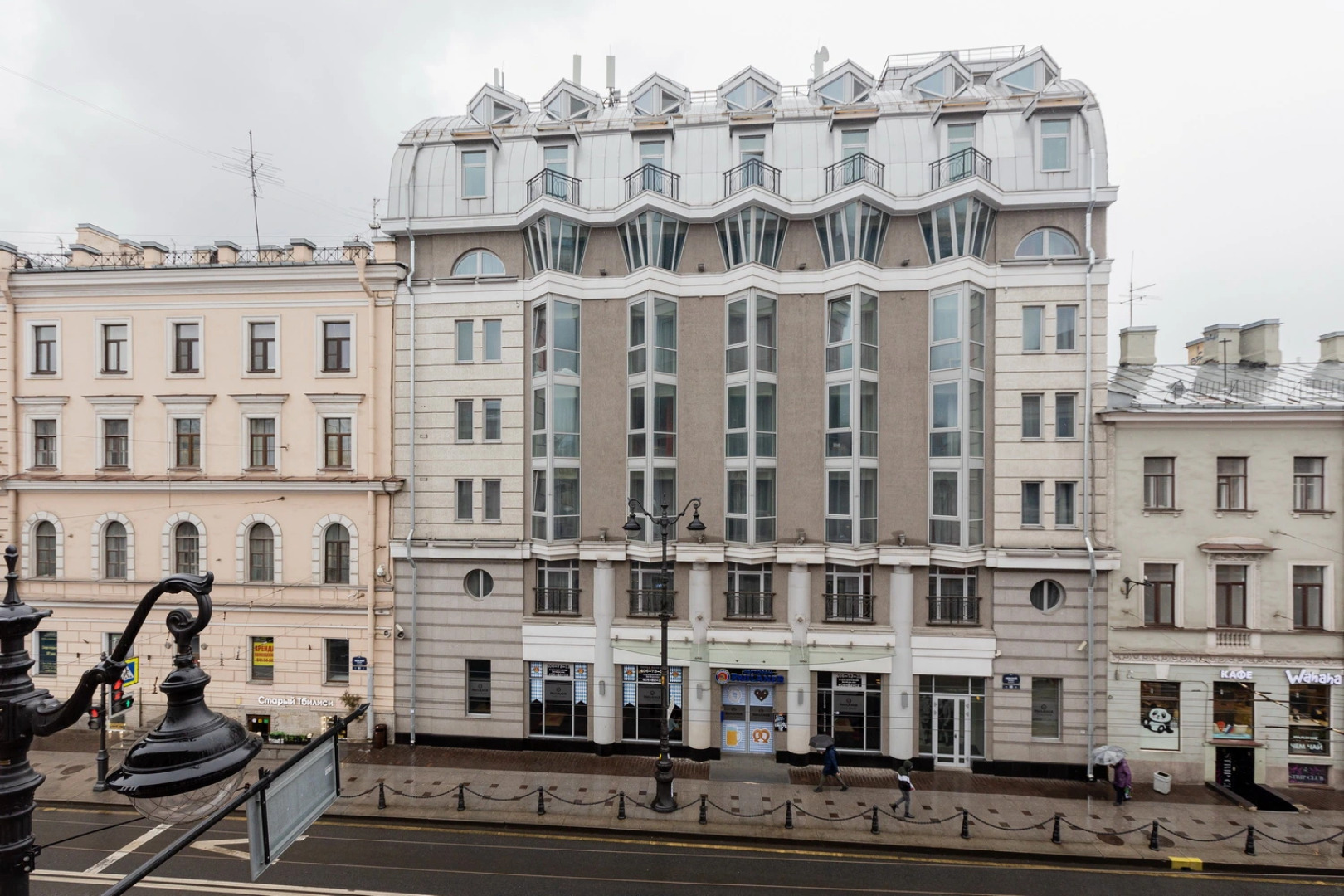 Апартаменты SpbStay с сауной на Невском проспекте 124