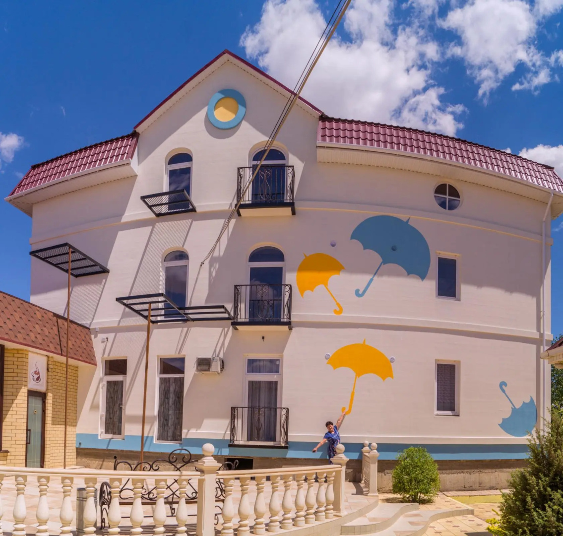 Отель Добриан