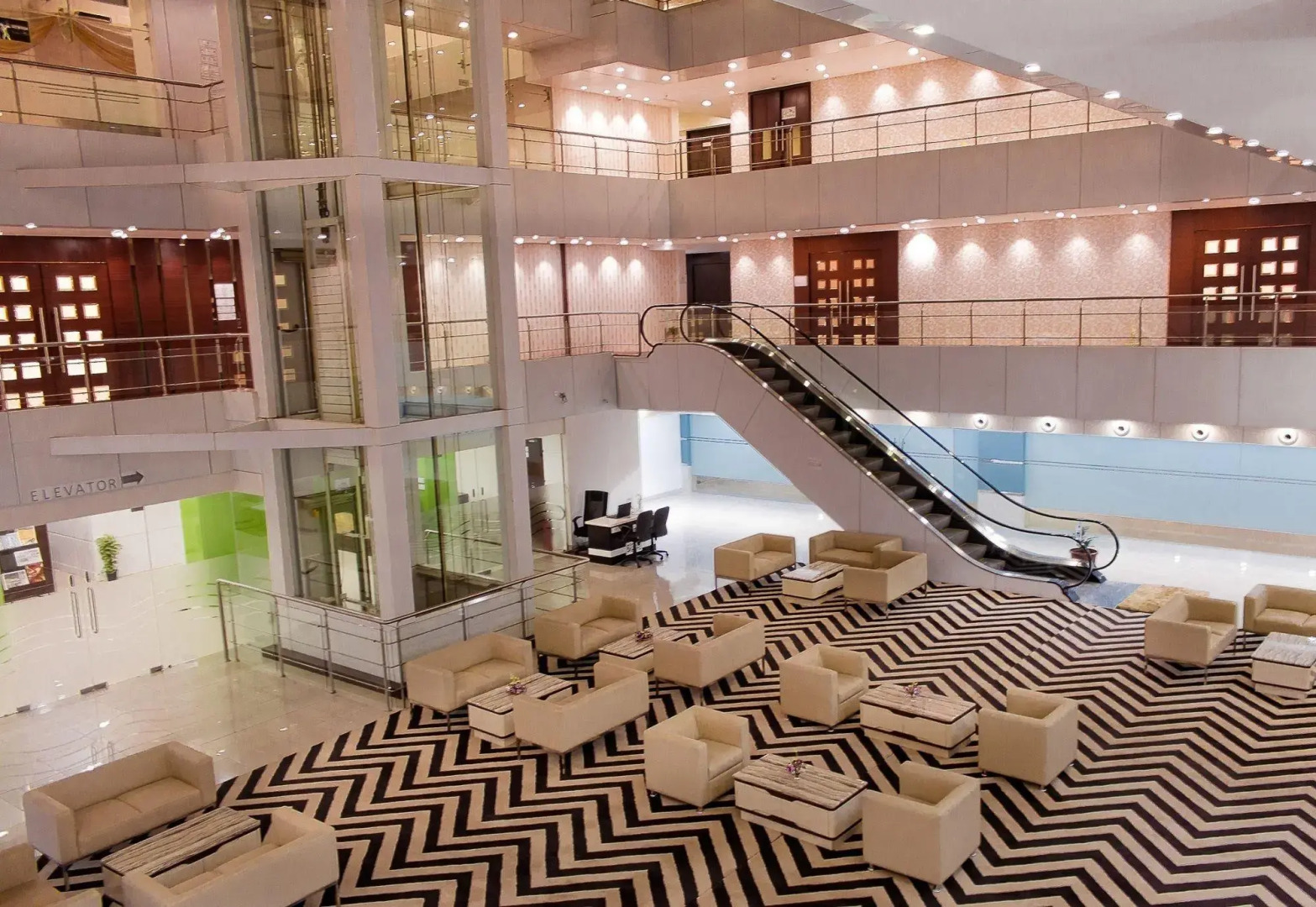 Отель The Byke Suraj Plaza Veg