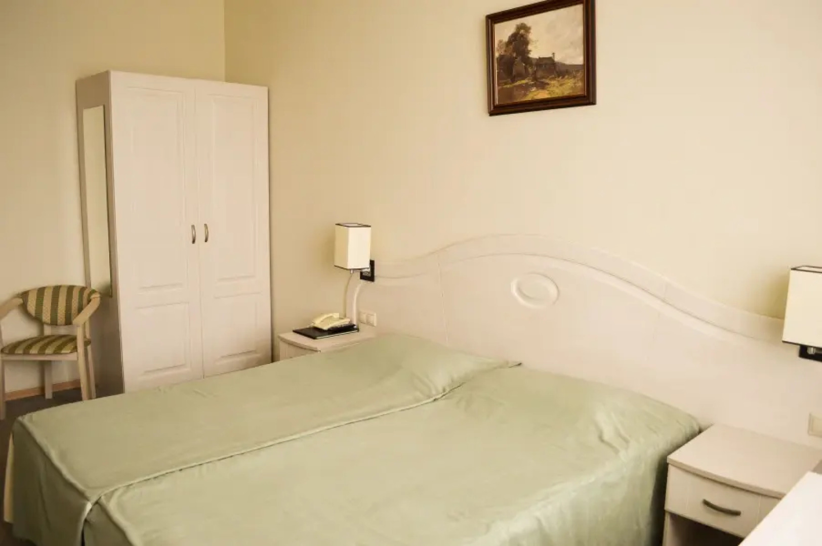 Отель Форест Инн