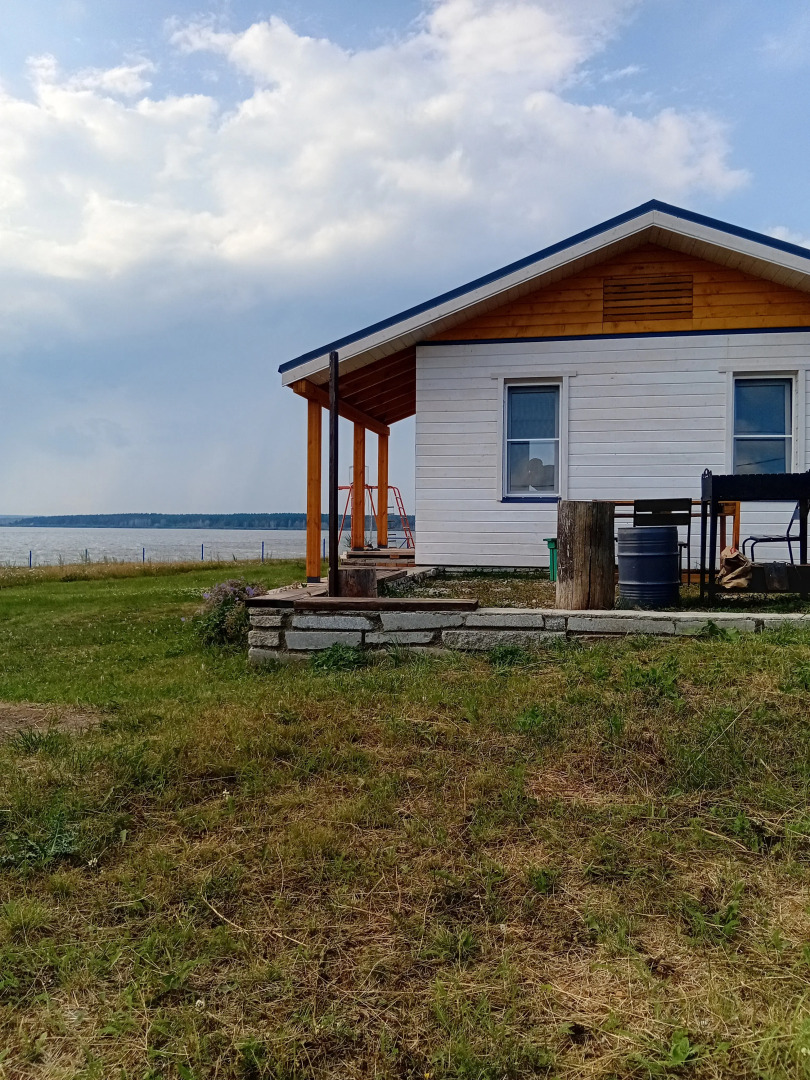 Бунгало на озере Камбулат