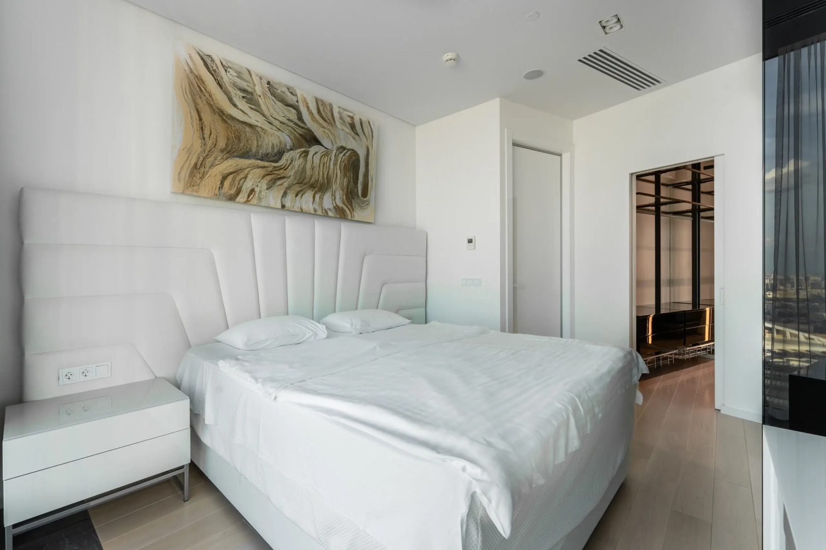 Апартаменты Комфортный апартамент на 73 этаже с гардеробной