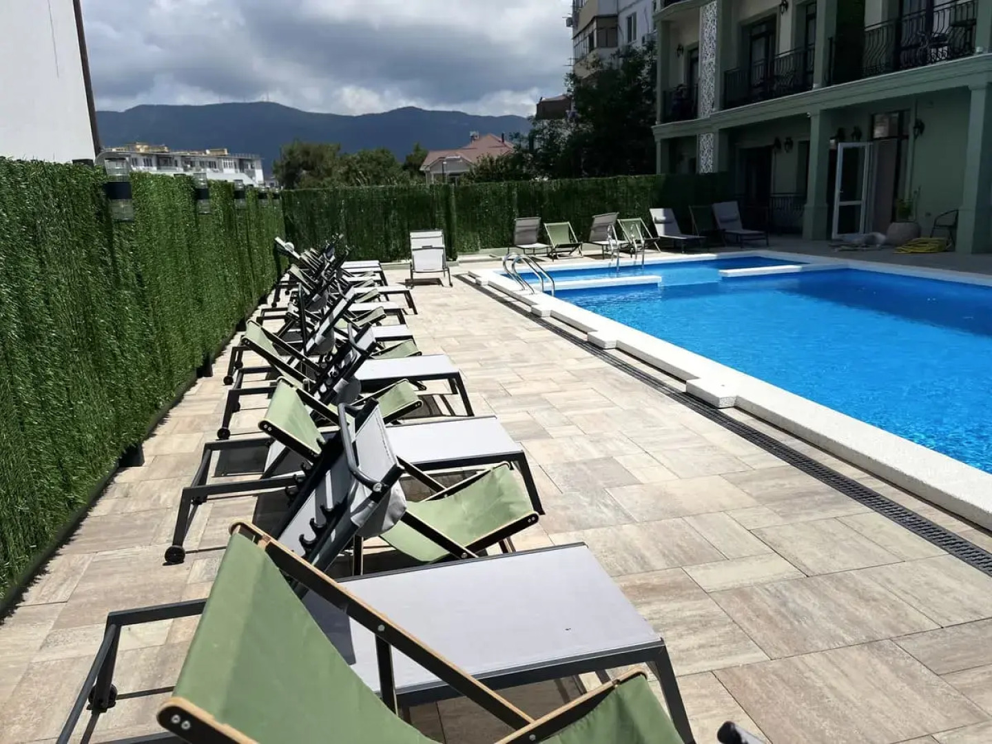 Отель CHATEAULIE