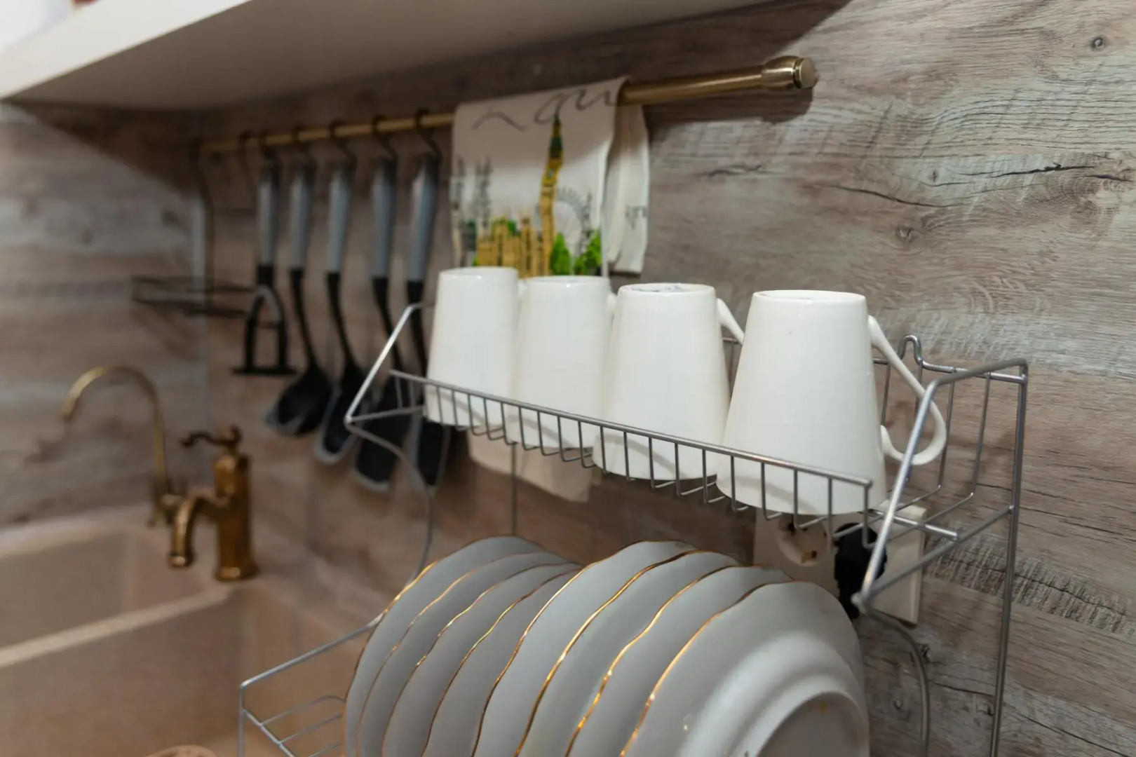 Апартаменты двухкомнатные Энгельса 73