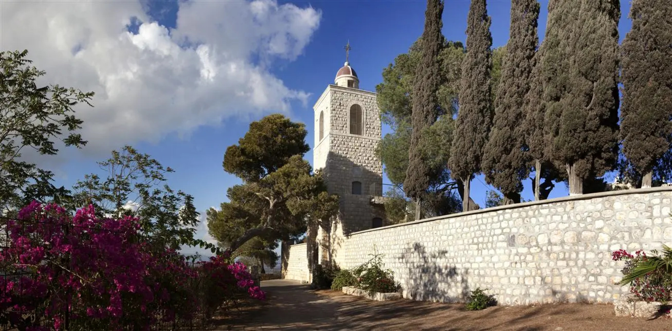 Отель Pearl of the Valley