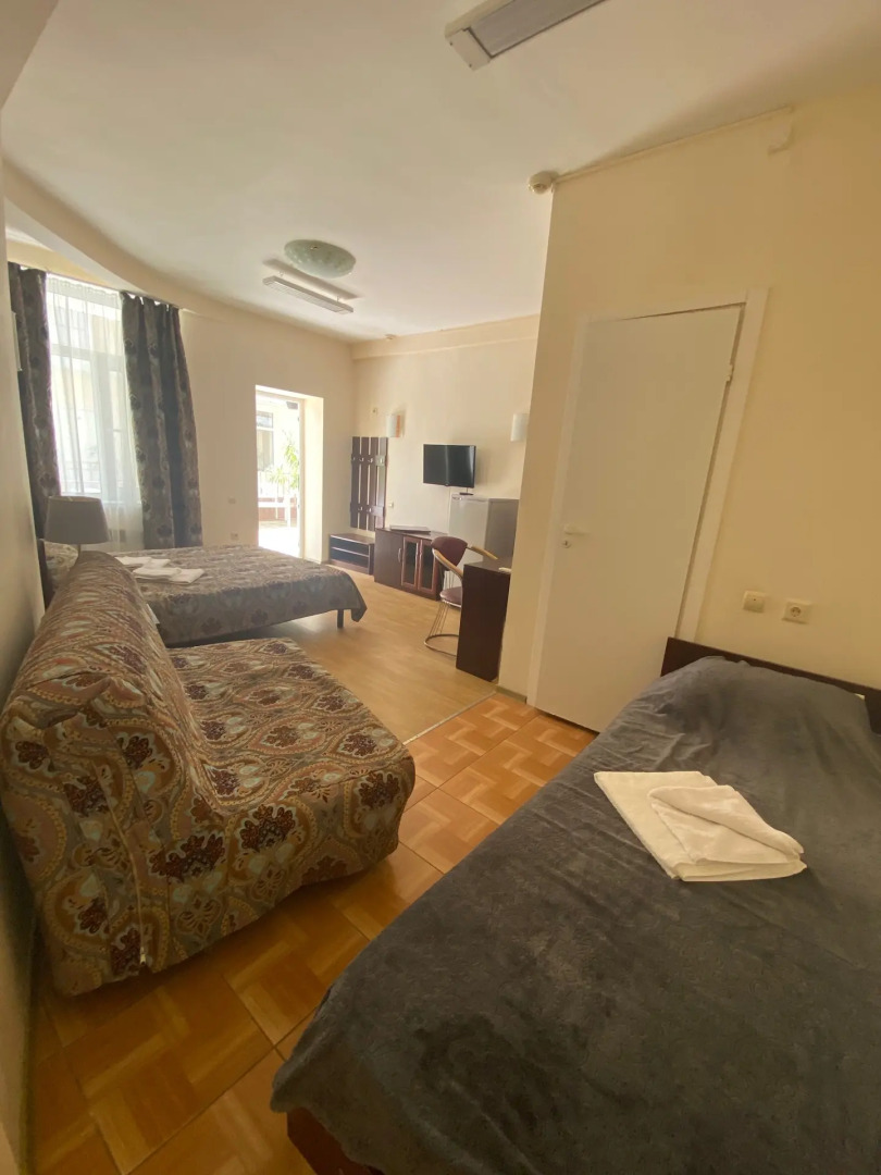 Гостиница Черноморская