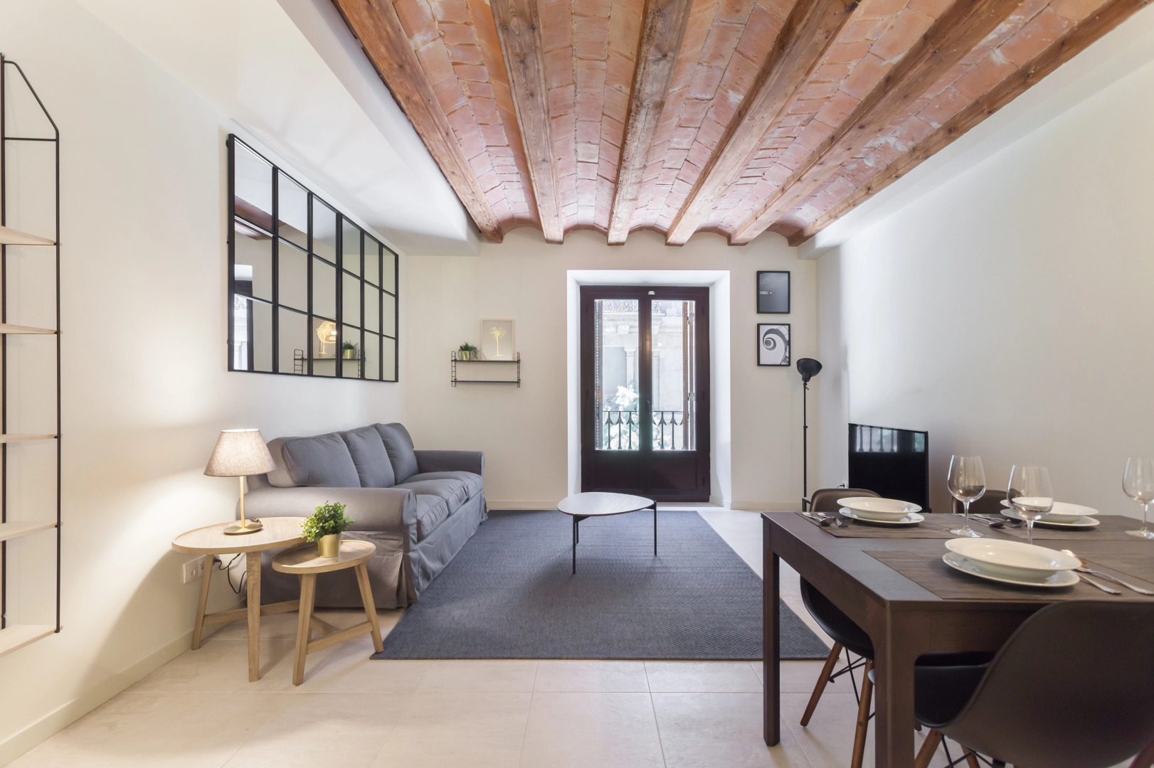 Апартаменты 1840 Serviced