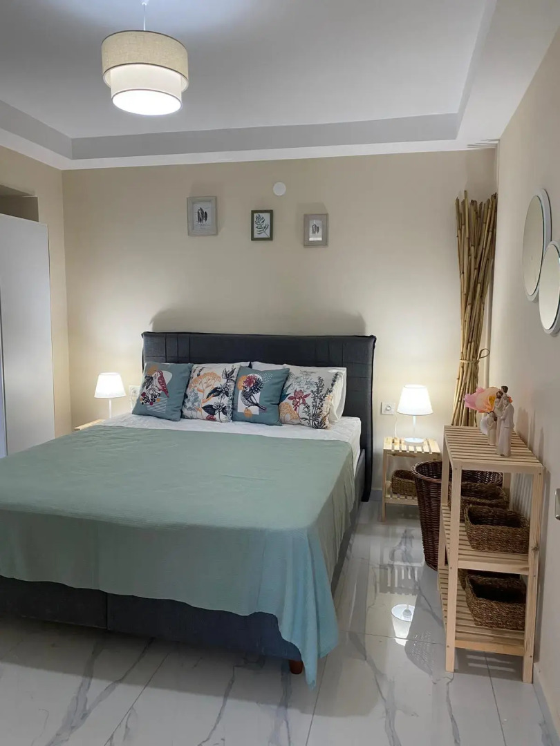 Апартаменты Serena Suit Apartment