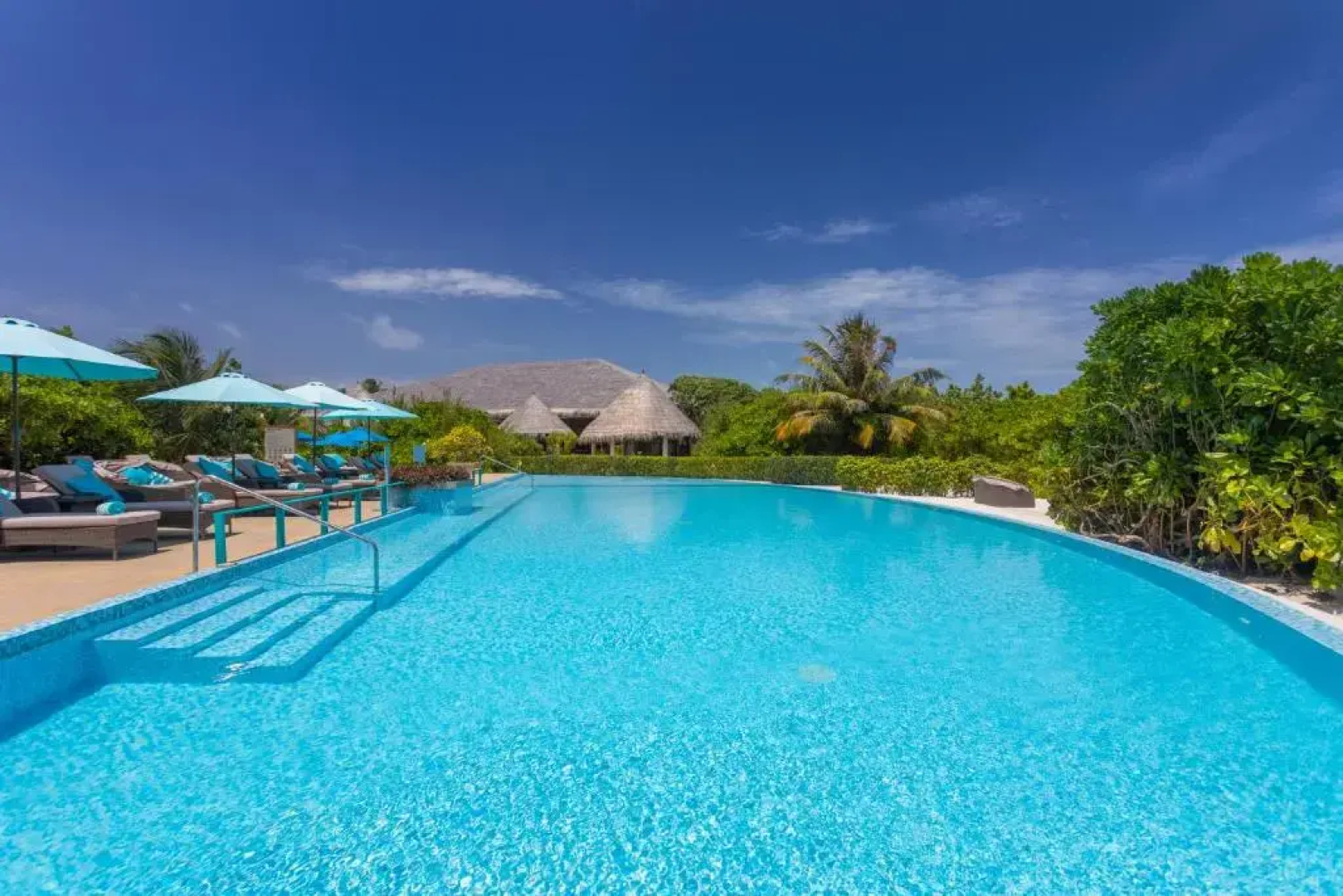 Курортный отель Resort Cocoon Maldives