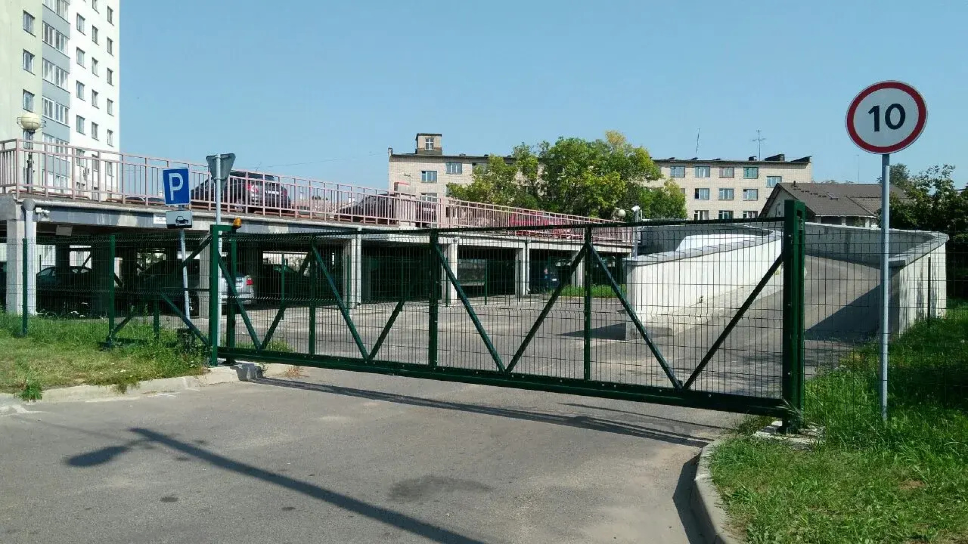 Апартаменты у метро Партизанская, улица Сурикова, д.3А