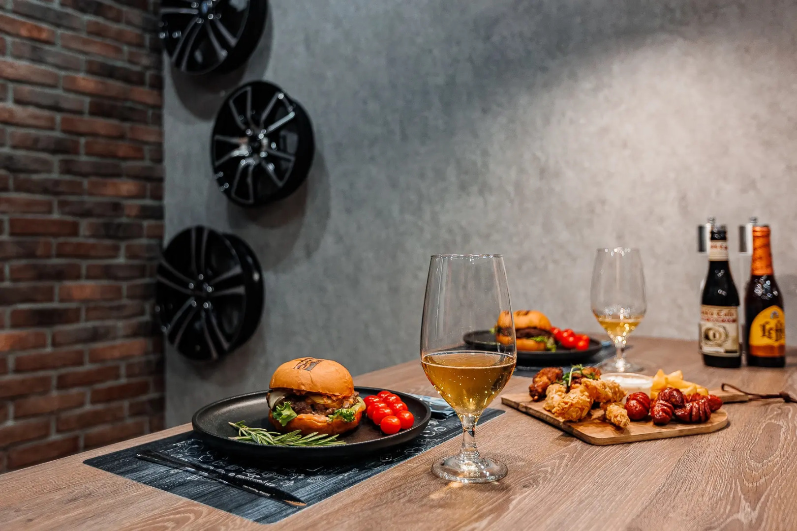 Апартаменты Гараж