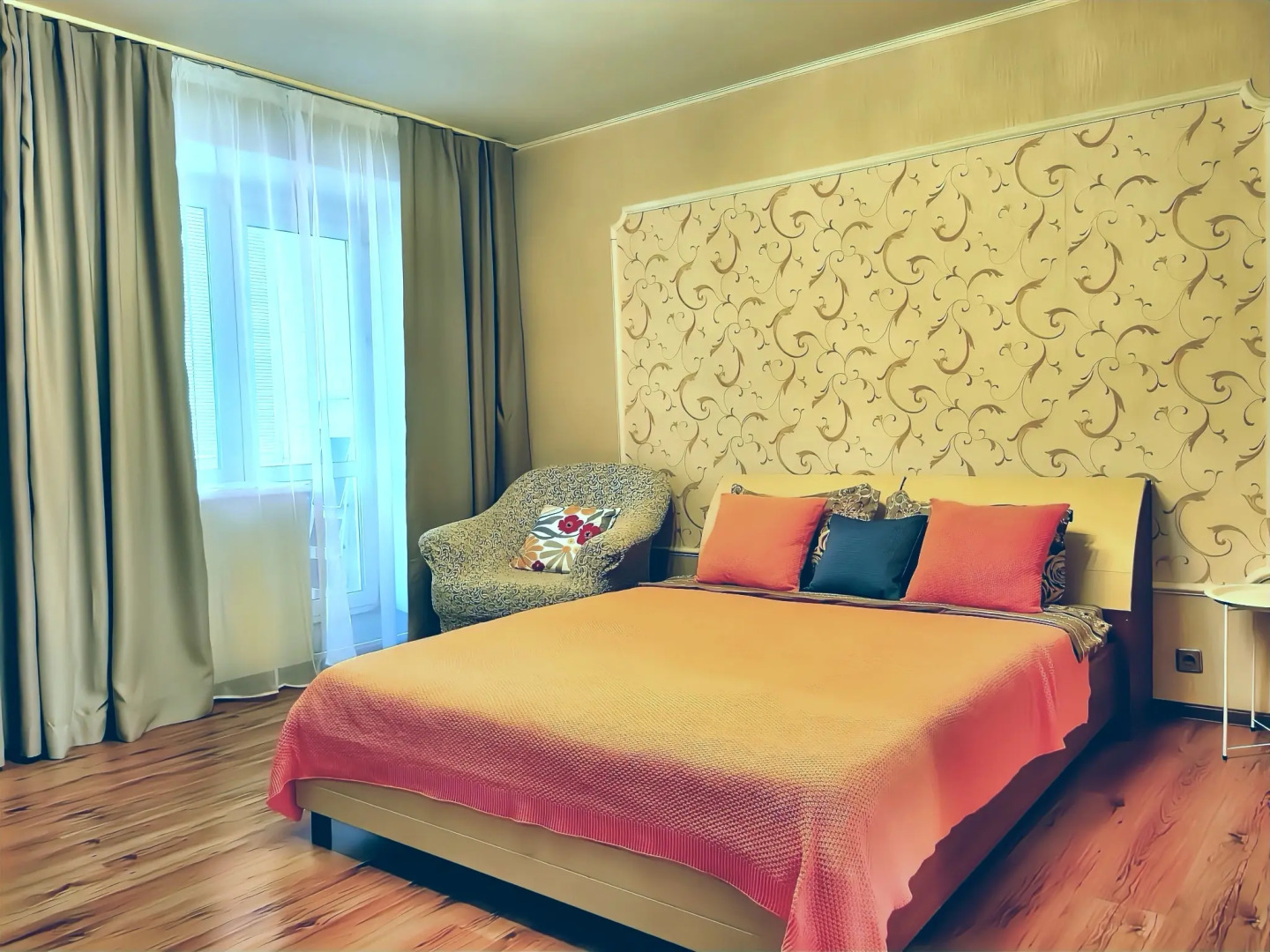 Квартира в деловом центре Тюмени на 50 лет Октября