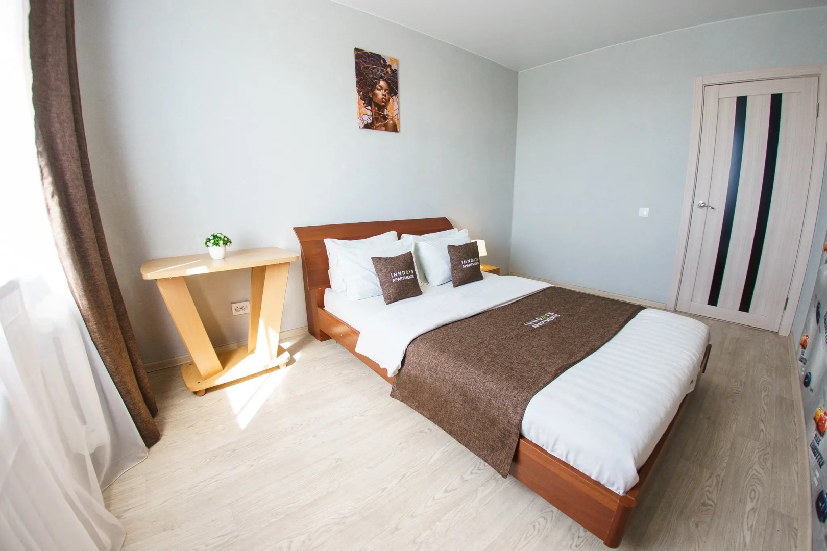 Апартаменты InnDays на Серебровской16Е