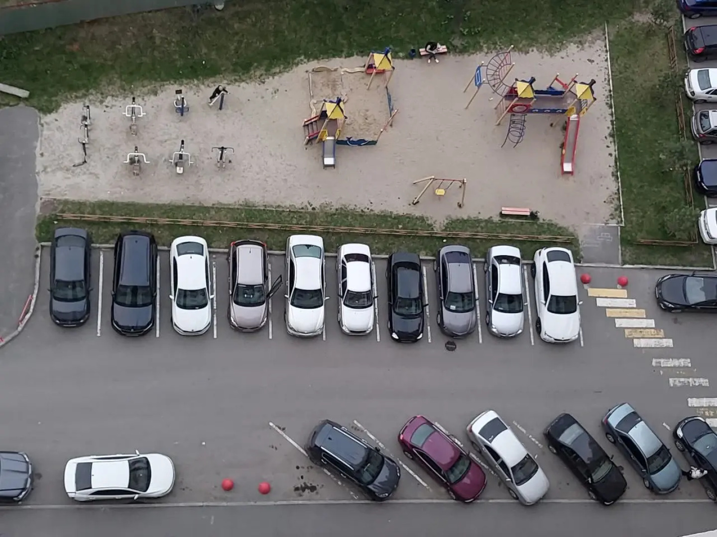 Квартира Уютная Студия в Академ Riverside