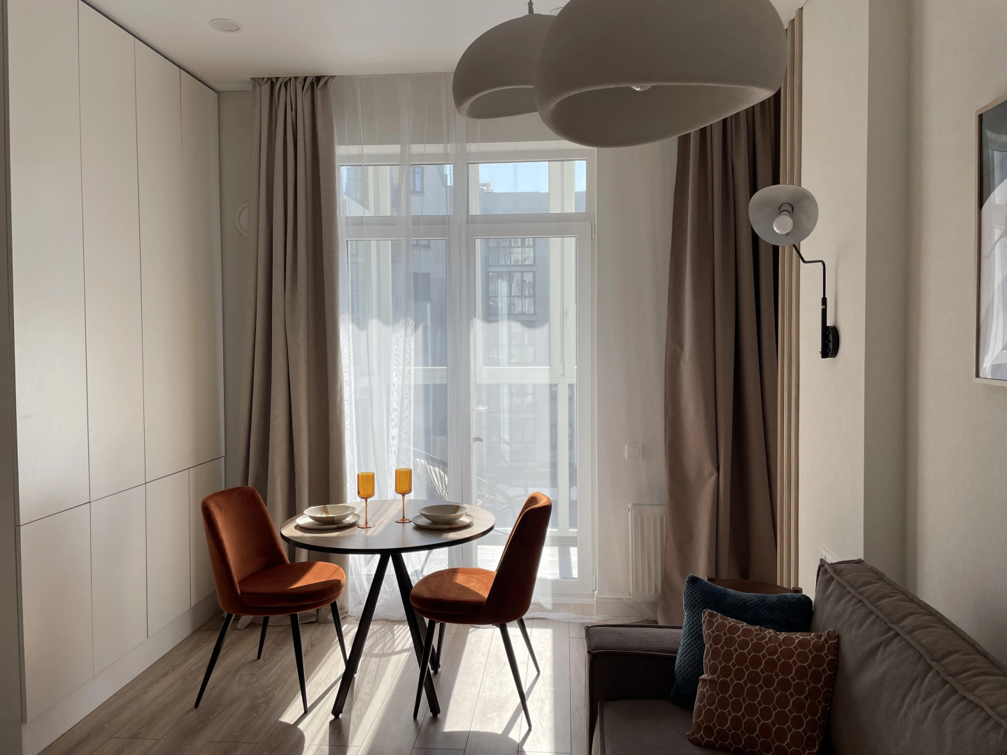 Апартаменты Времена года в Центре города Ноябрь