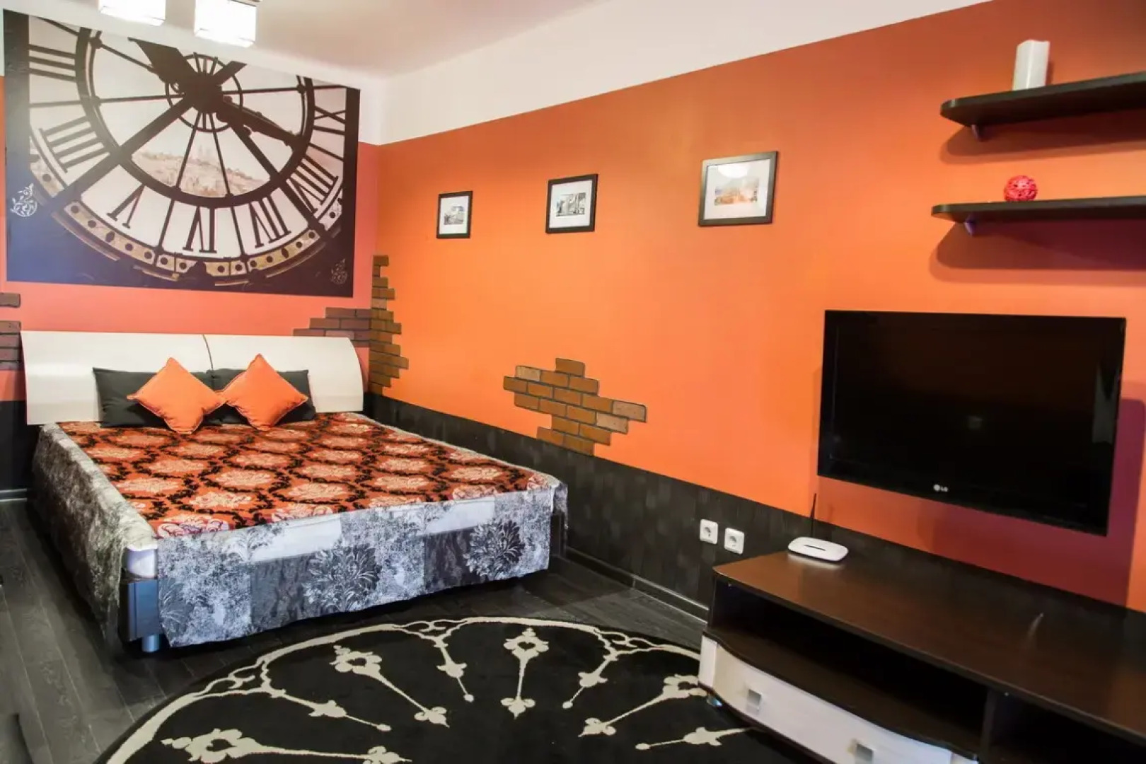 Квартира Хроника Гостиный Дворъ и Ко на Щорса 105