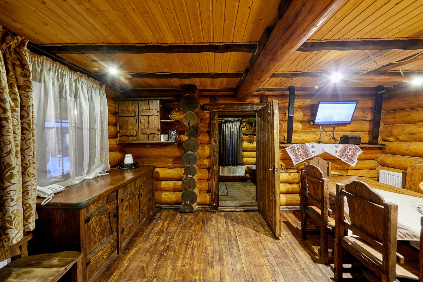 Арт Холл Отель