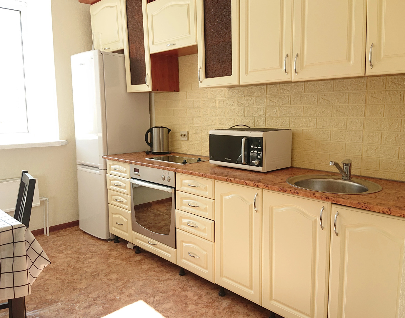 Апартаменты рядом центр Кругозор