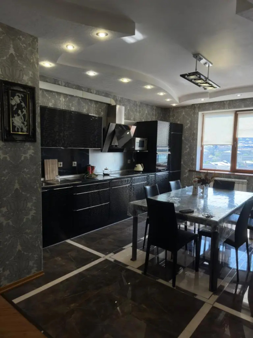 Апартаменты на улице Пушкина 43