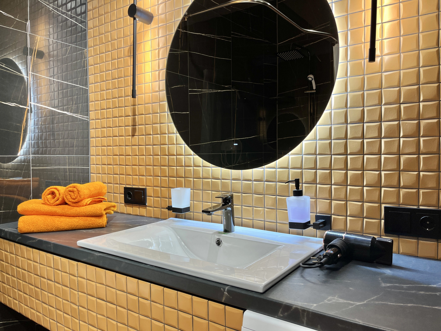 Апартаменты uTrip Orange