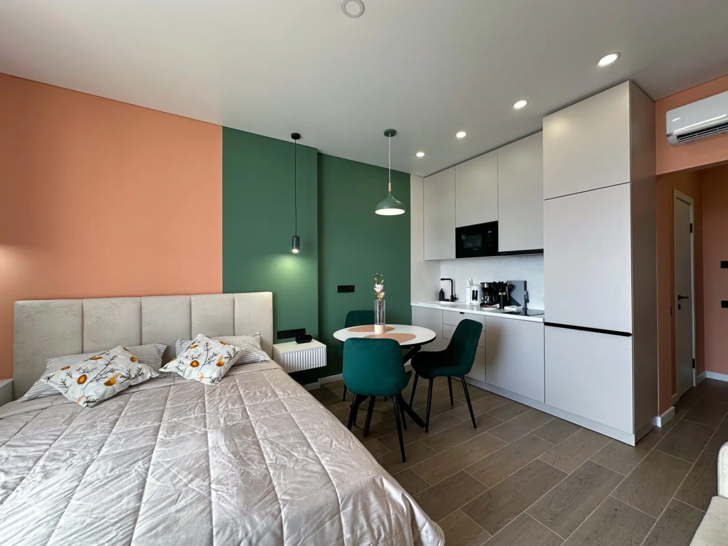 Апартаменты LS-Art Flower Kiss с видом на море 2 этаж