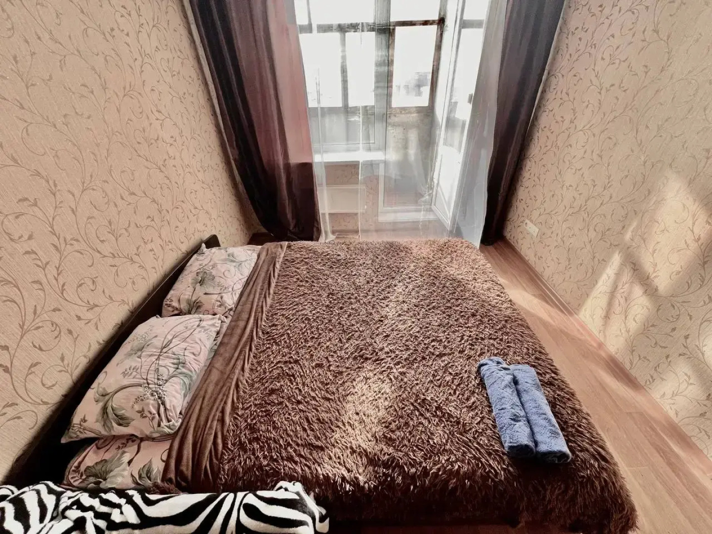 Апартаменты 2кв Восточный Комфорт на Широтная 157