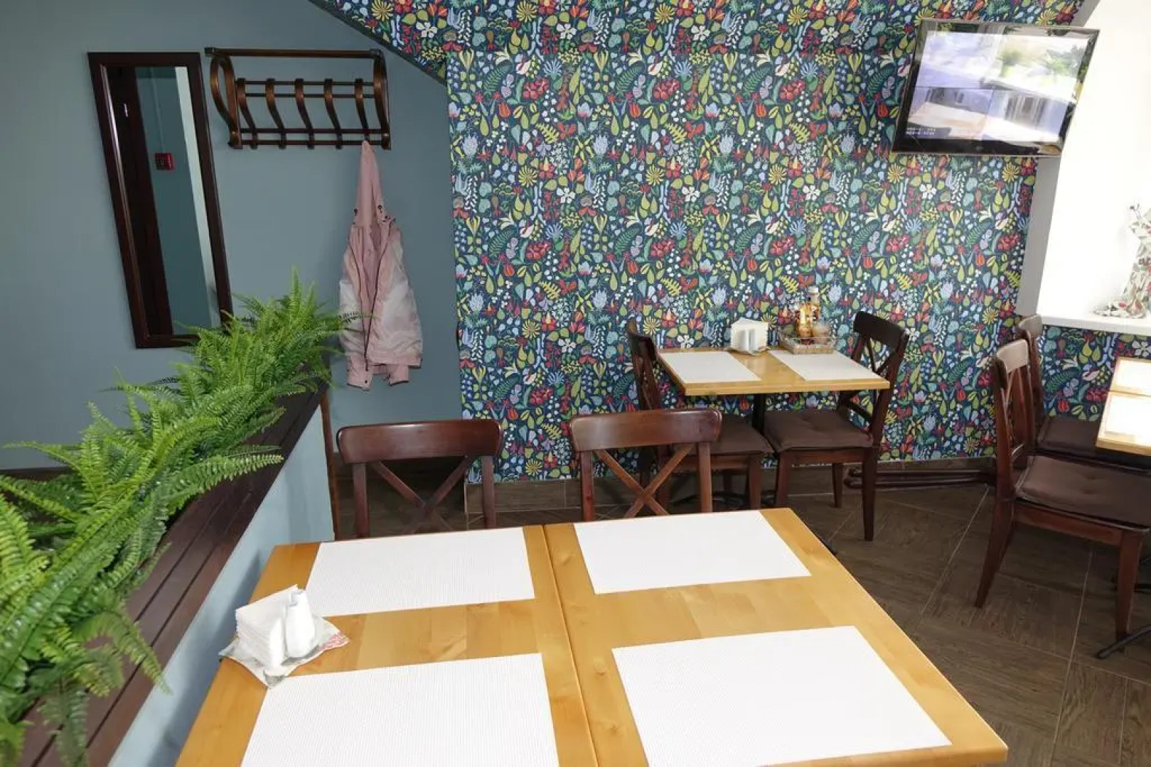 Отель Тихий Дворик