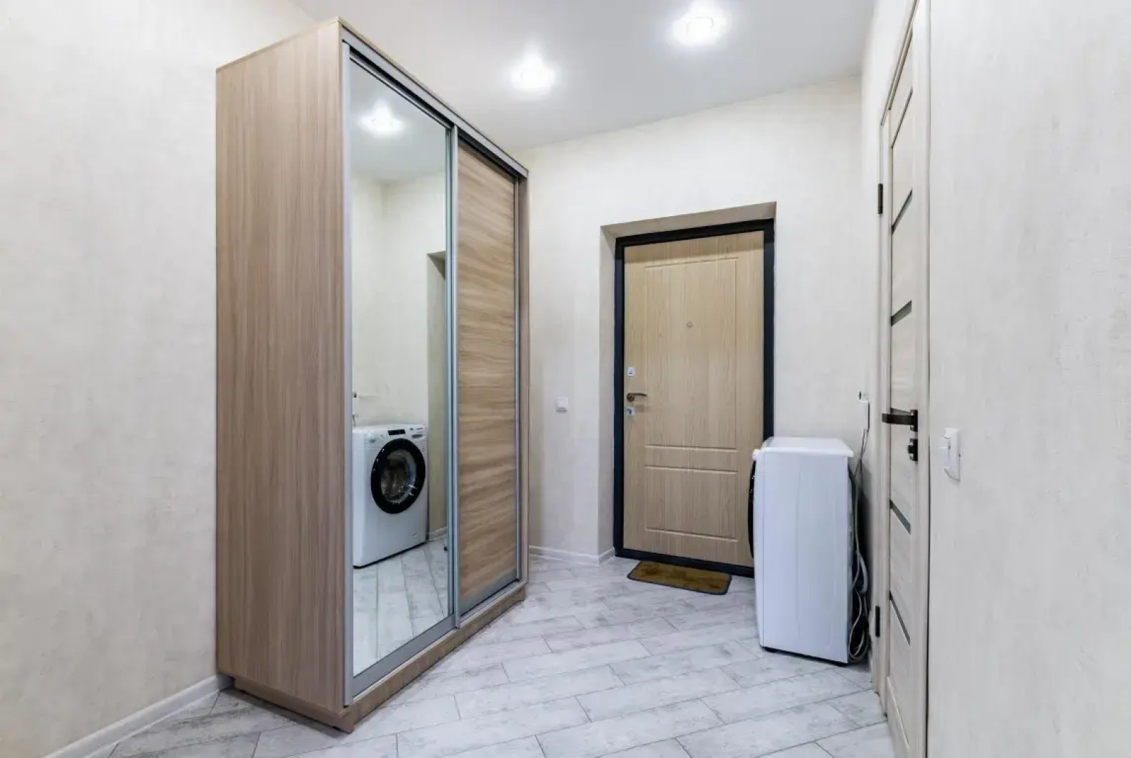 Апартаменты DreamHouse на Самолетной 31 1