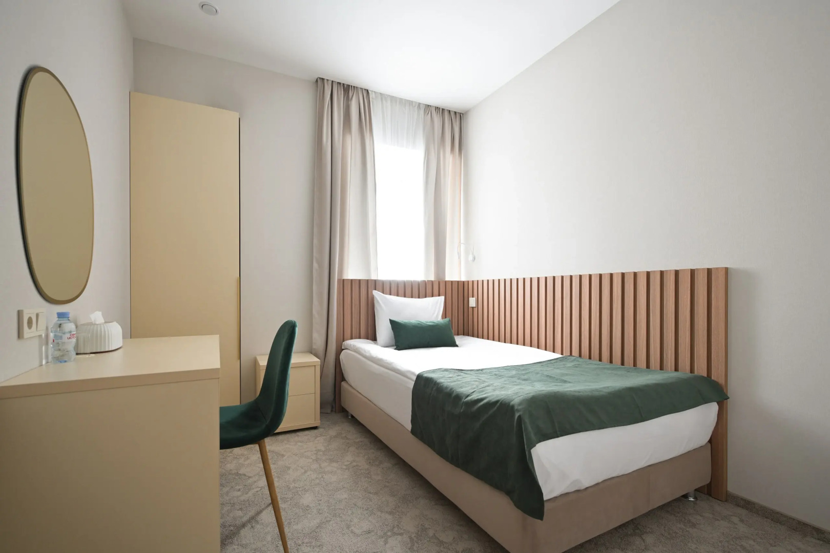 Отель Mirum Hotel