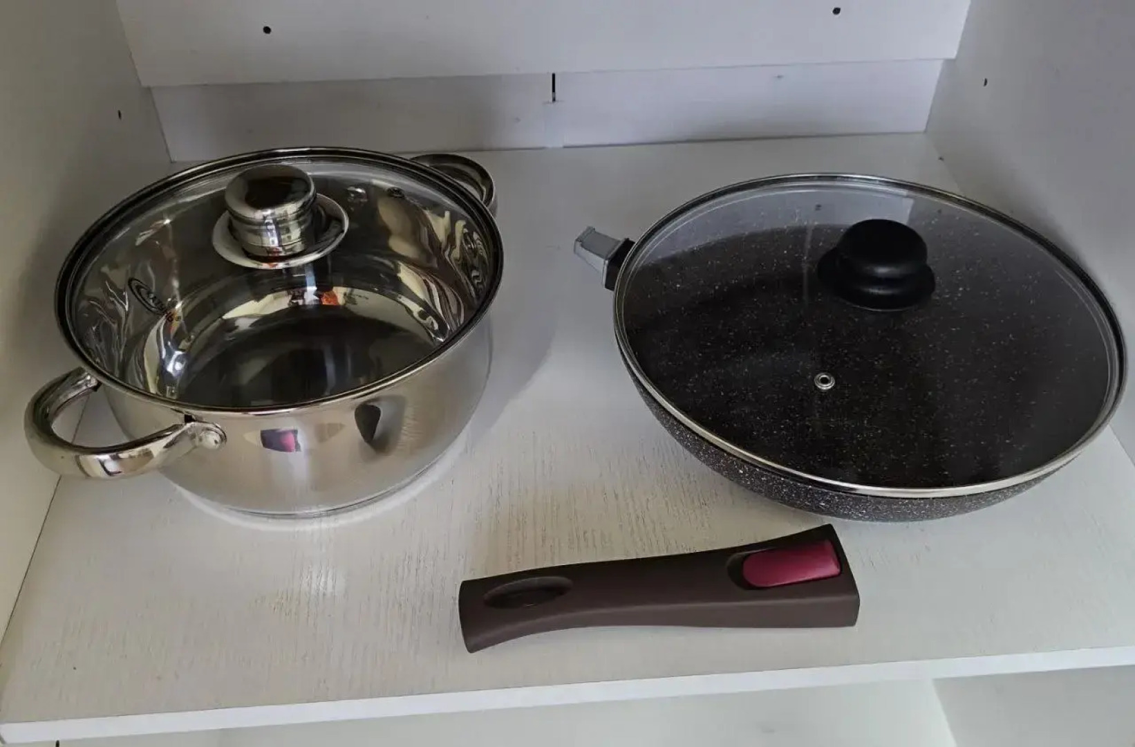 Квартира на Савиных 4А возле НИИ Онкологии