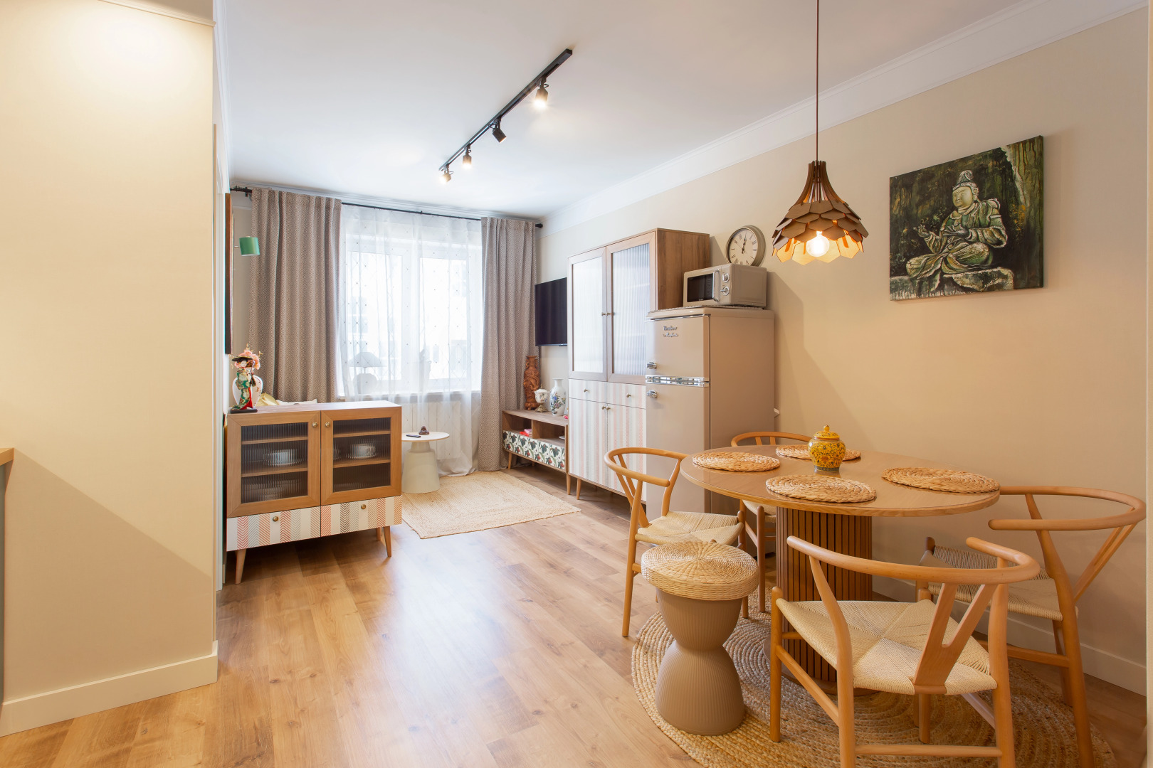 Апартаменты 2-х комнатные в экостиле в центре