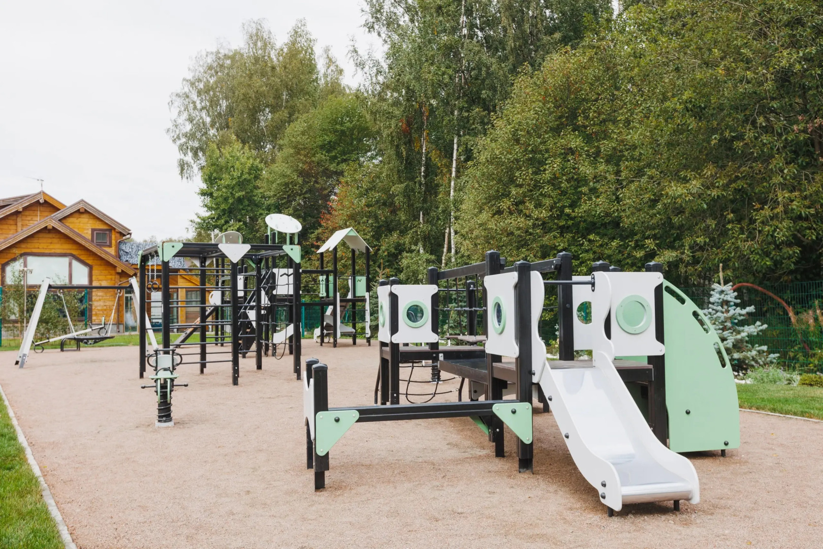 Мини-Отель Золотой Ручей