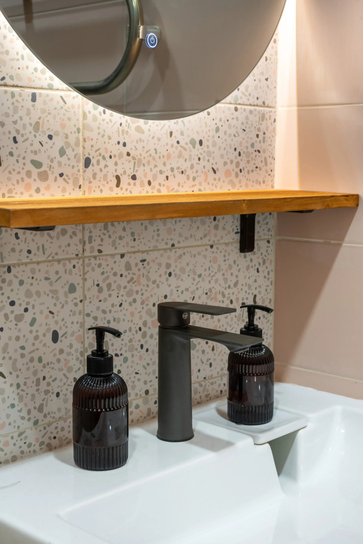 Апартаменты Просторная студия с балконом и видом на горы