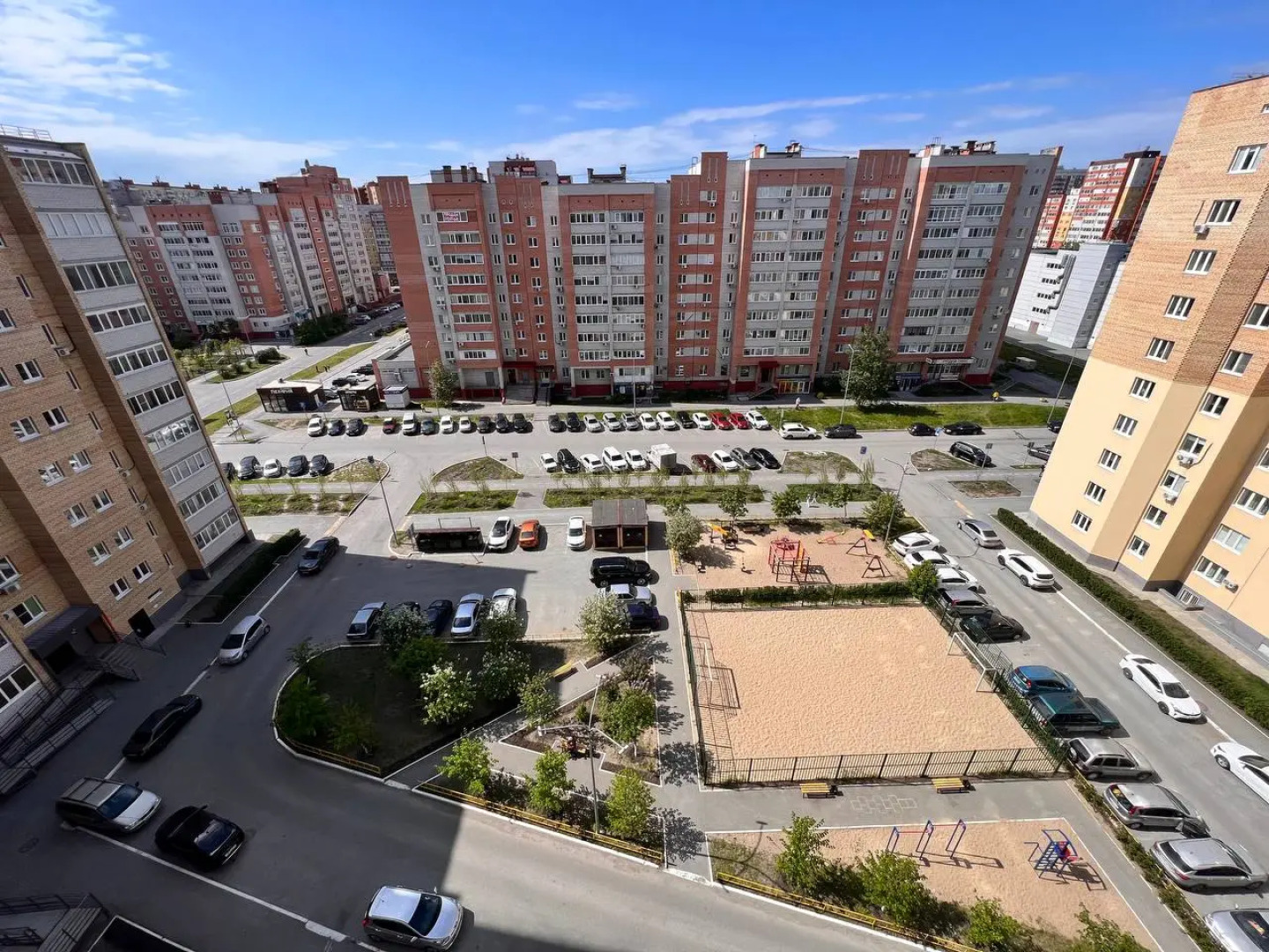 Апартаменты 2кв Восточный Суходольская 14