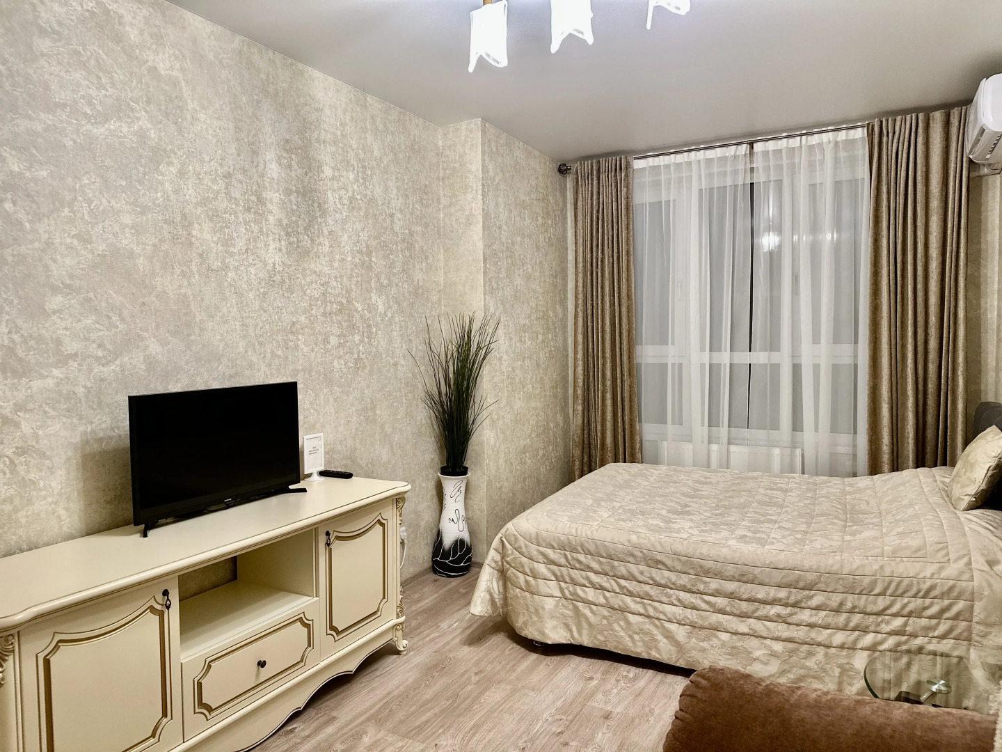 Апартаменты на улице Родионова 192