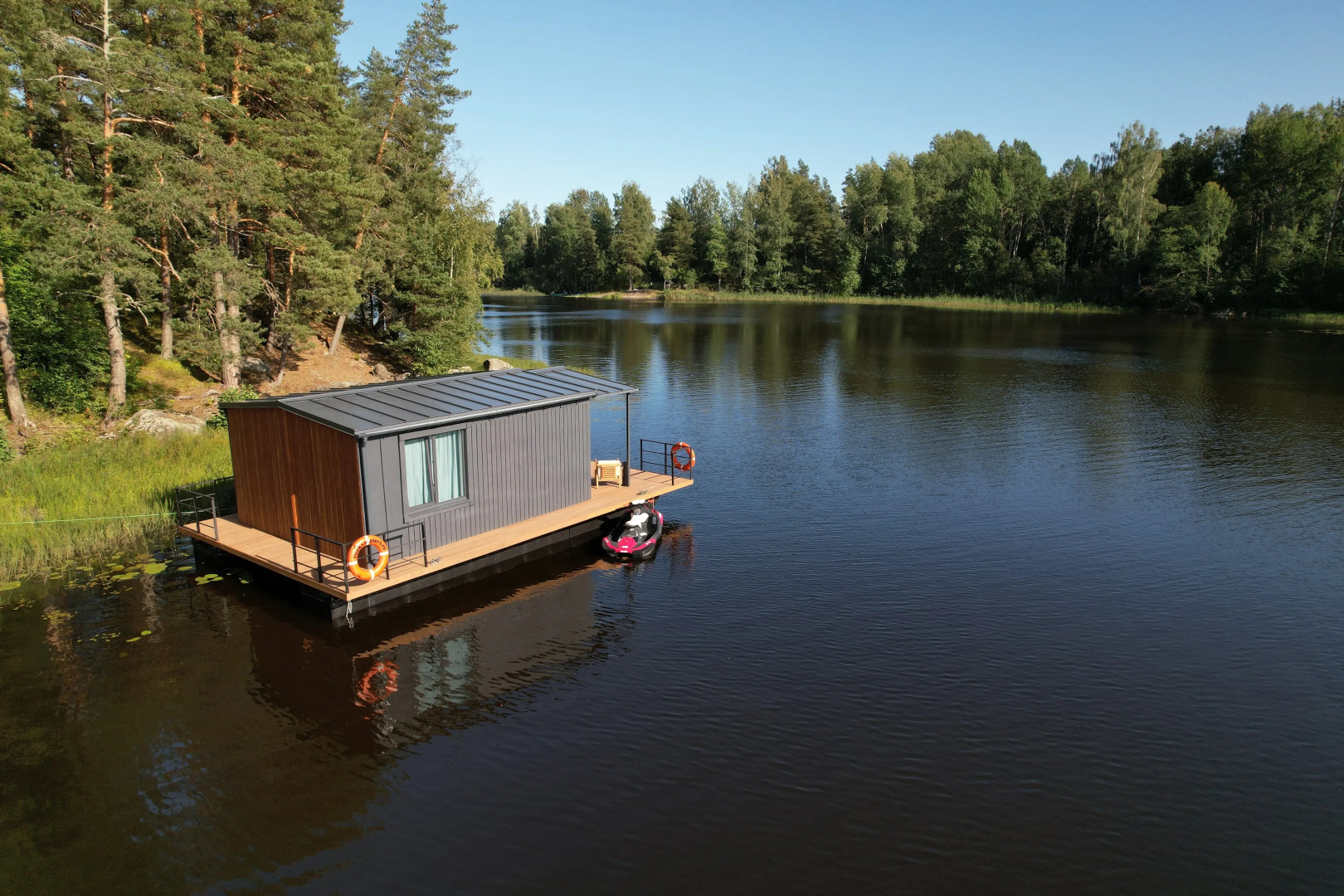 Гостевой дом на воде Наедине