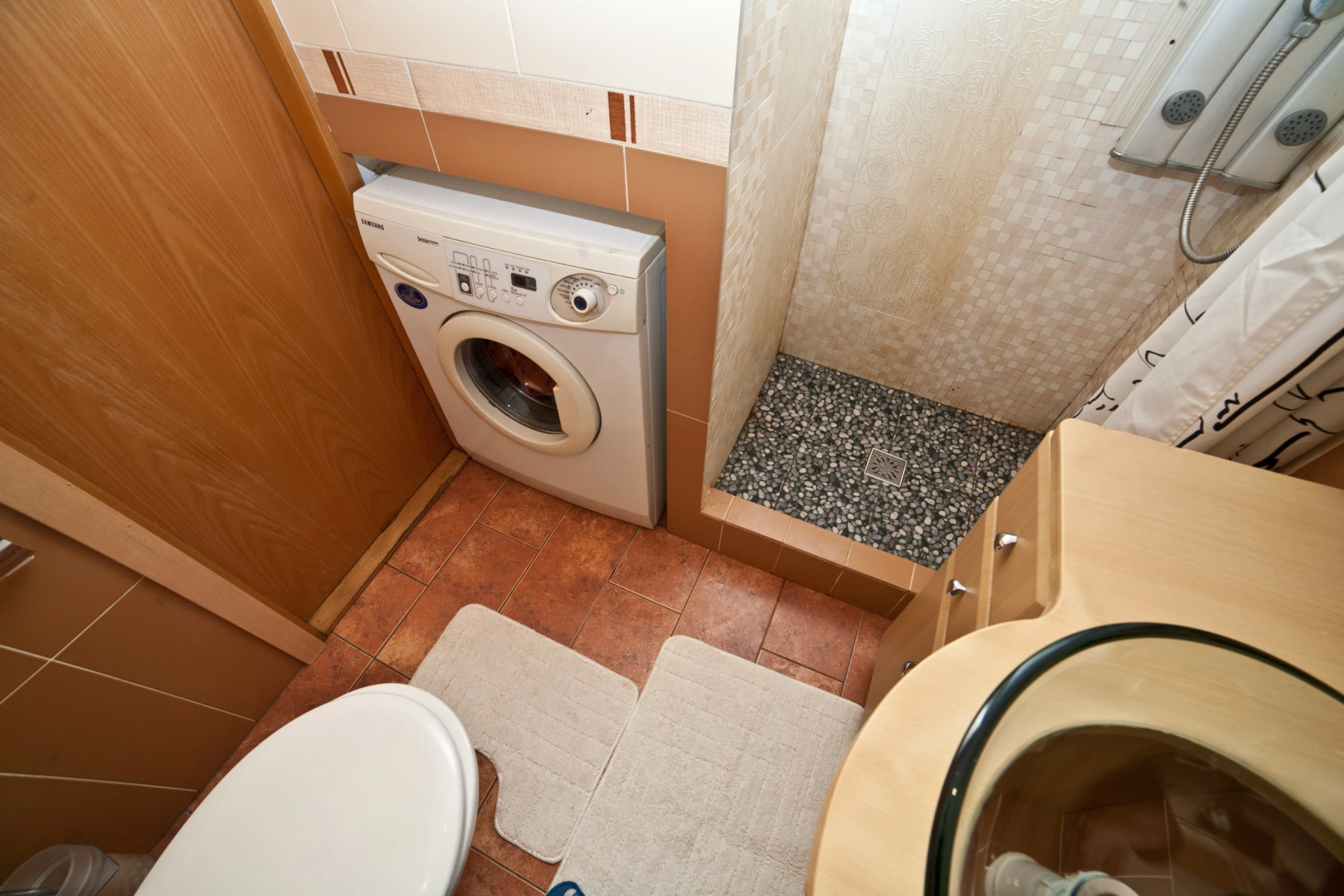 Апартаменты на Бардина