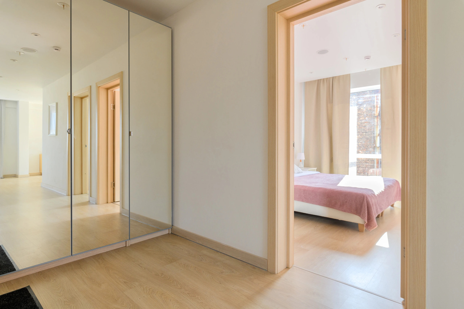 Апартаменты Apartico в Центре Города 2 Отдельные Спальни в Современном ЖК