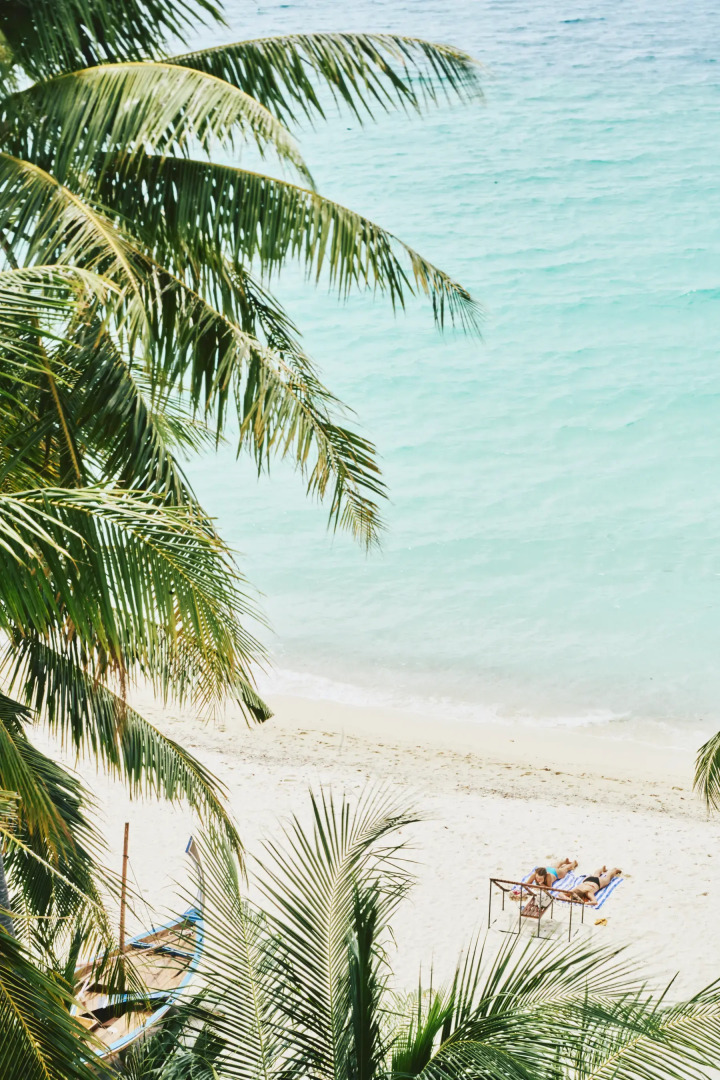 Отель Beach Hotel Dhigurah