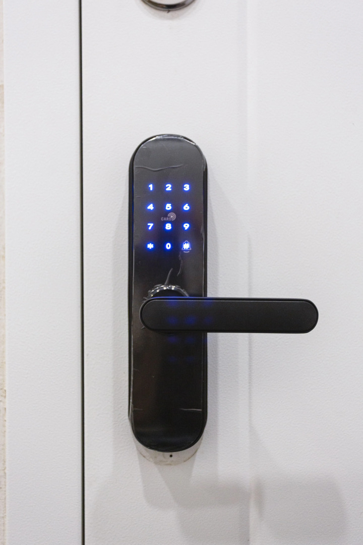 Апартаменты четырехместные на Рябиновой 1