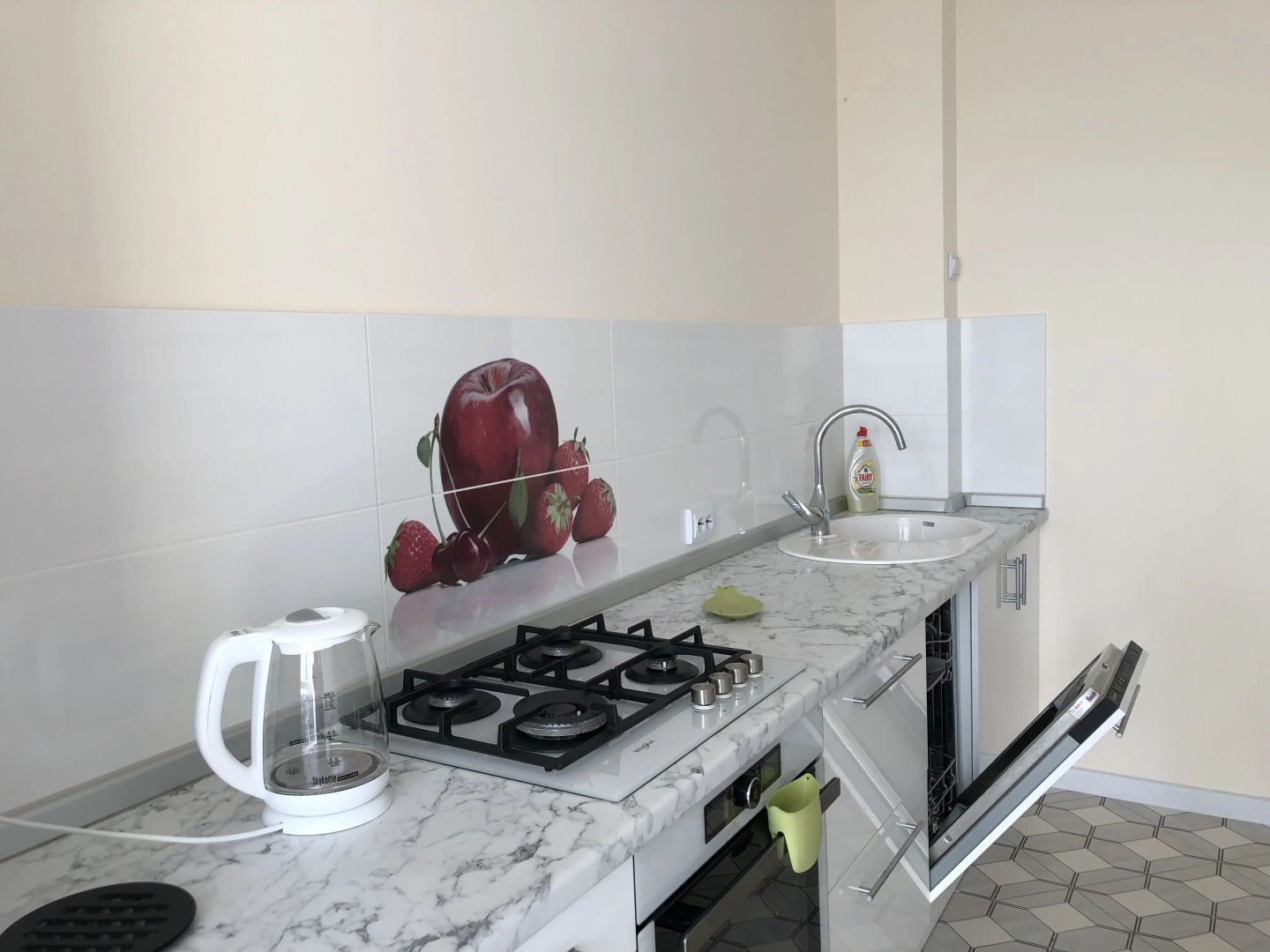 Апартаменты Современная Квартира Рядом с Верхним Озером