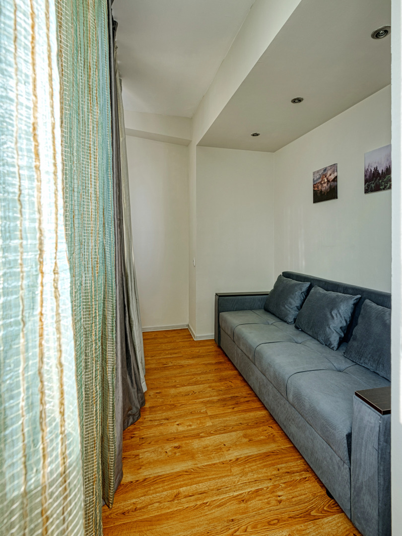 Апартаменты 13 Самый центр. Вид на город и горы. Идеально для командированного и туриста.