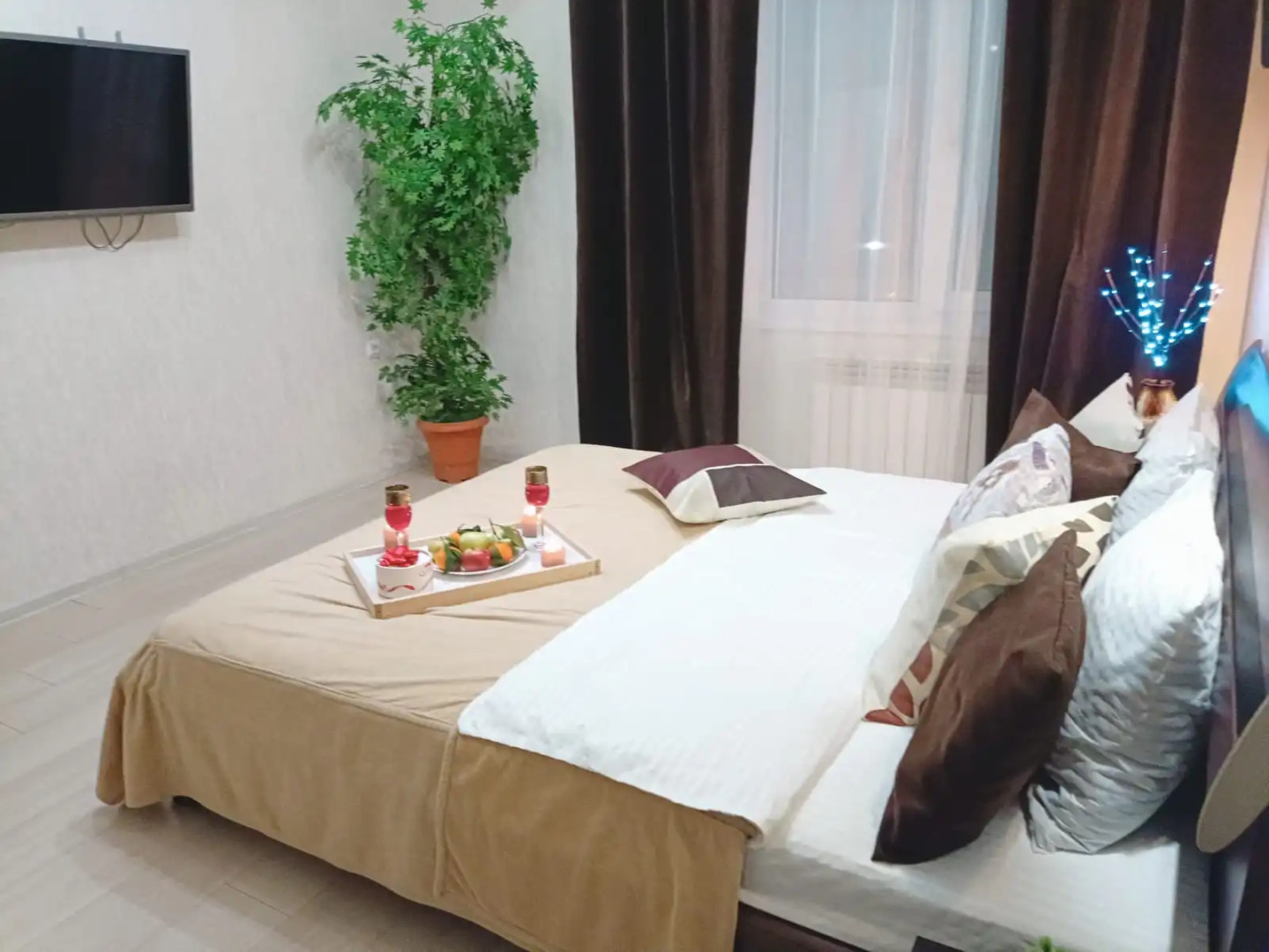 Квартира с Видом на Реку