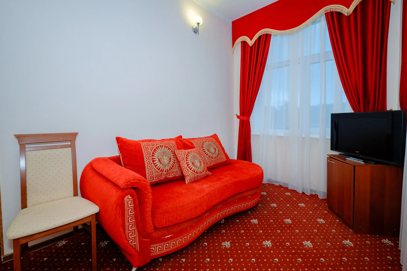 Otel' Kiparis - eks Primor'e Deljuks