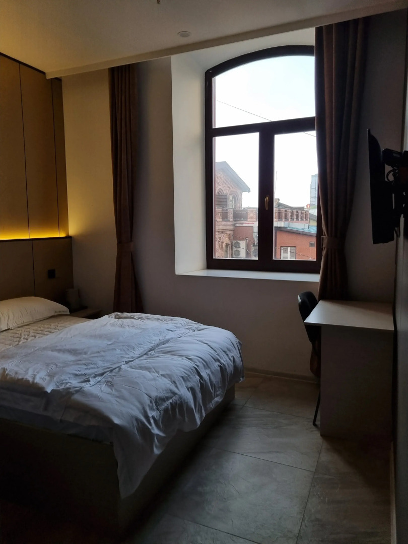 Отель Holiday Hotel