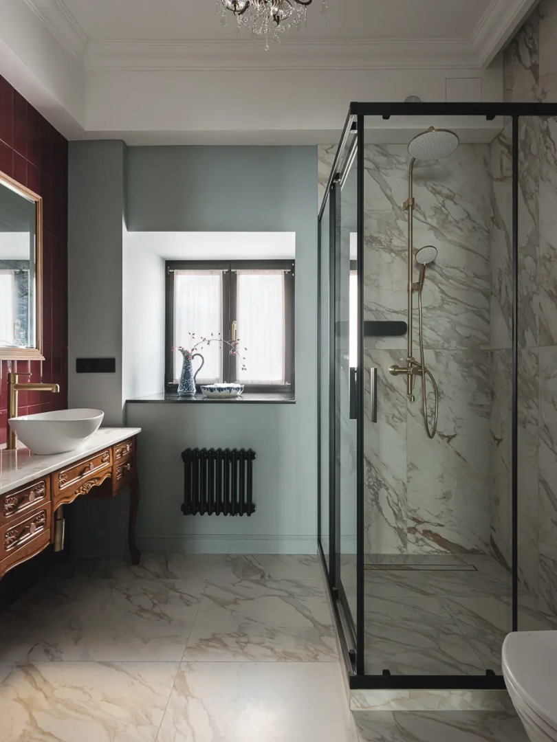 Квартира с авторским дизайном LetYourFlat Burgundy