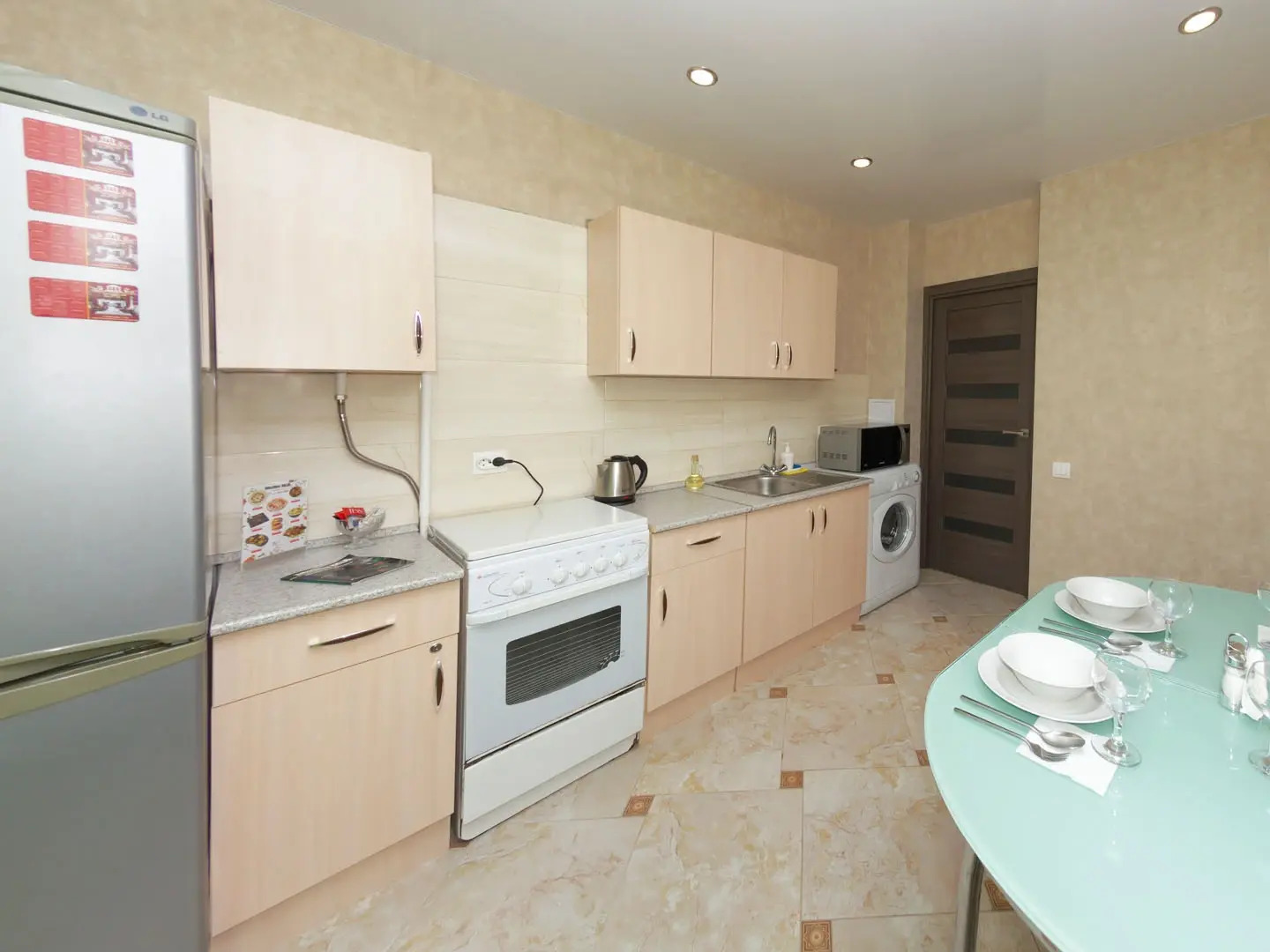 Апартаменты на Братьев Жабровых 7