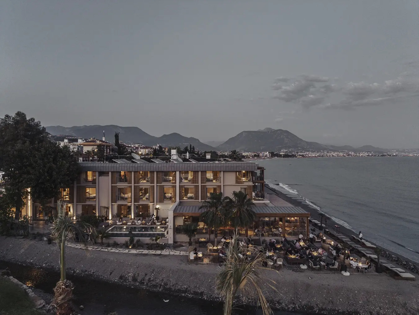 En Vie Beach Boutique Hotel