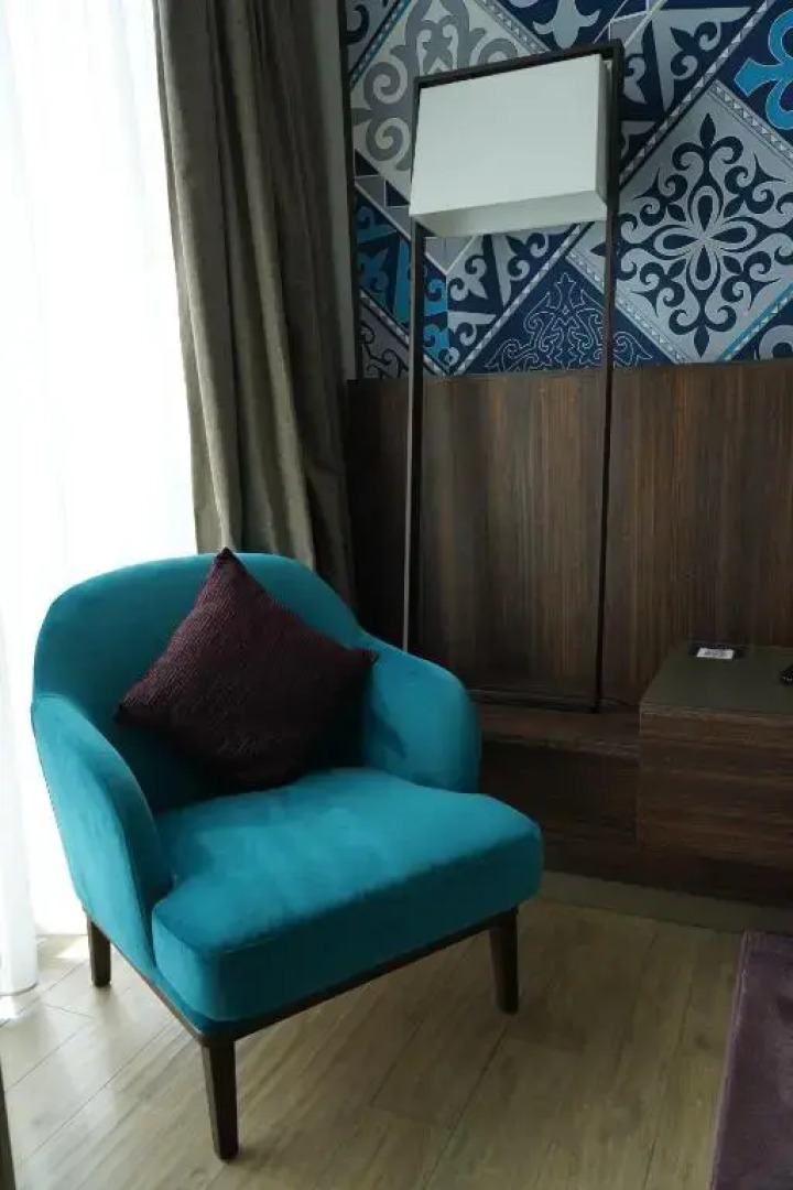 Отель Mercure Almaty City Center