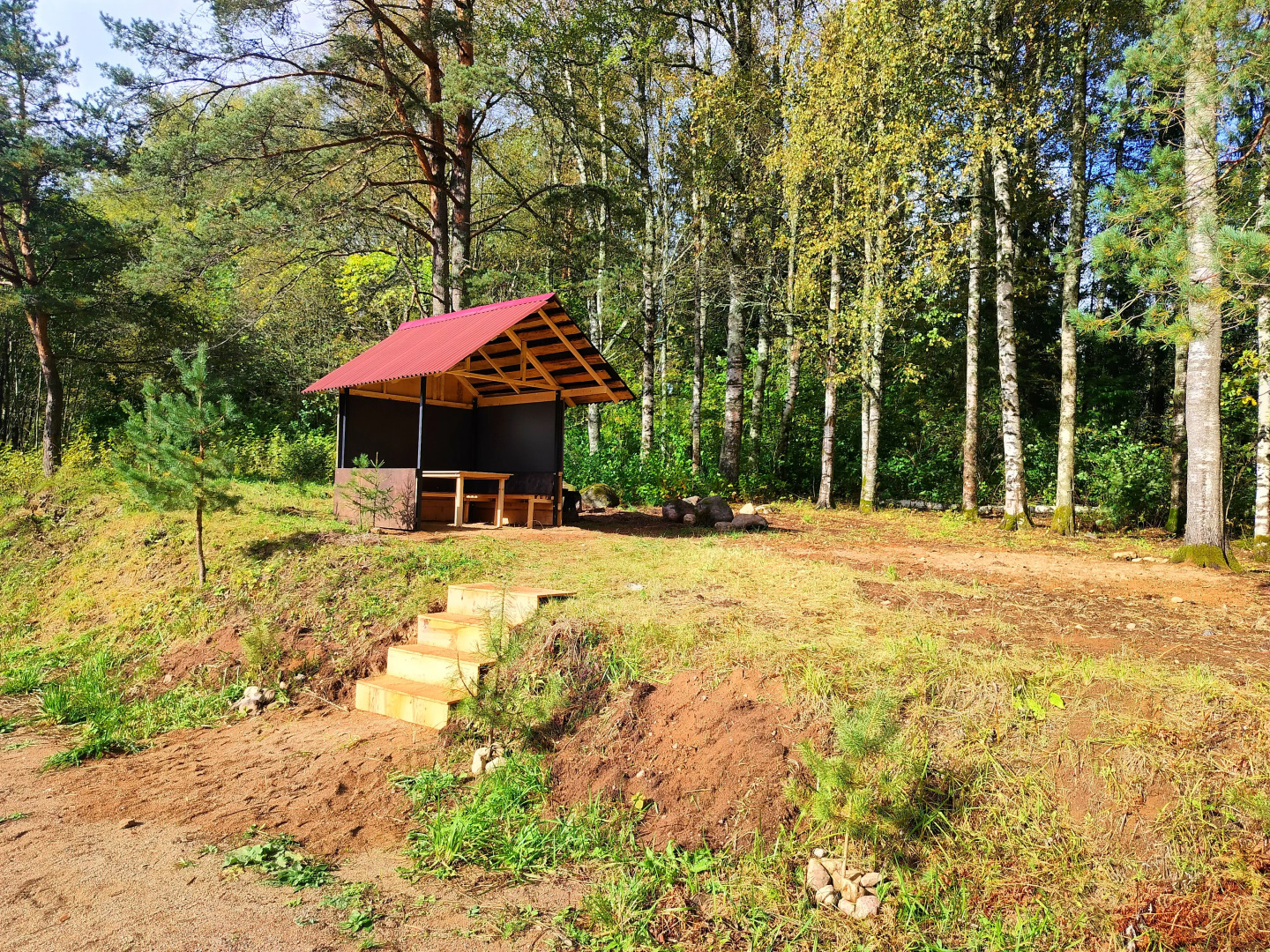 Апартаменты Уютная студия около озера